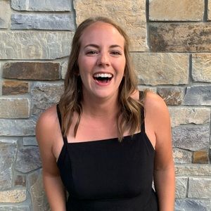 Meet your Posher, Brooke
